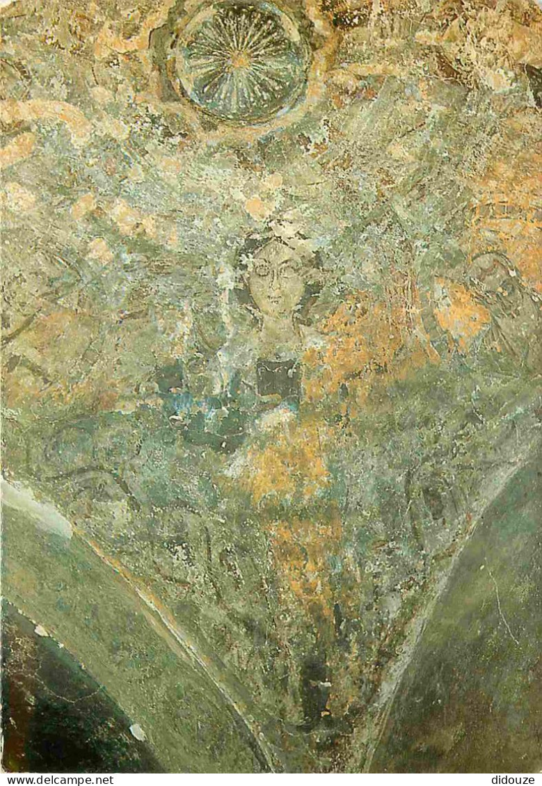 Carte Postale - Egypte - Sohag - Design on the wall-crypt in the Church 6th Century Peintures recouvrant les murailles d