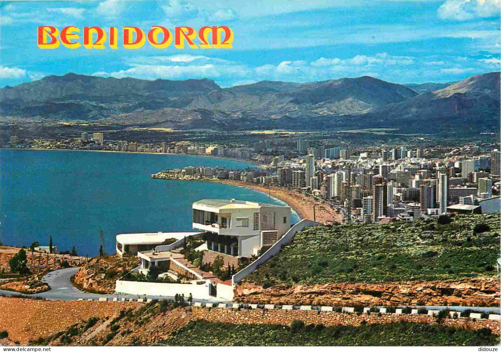 Carte Postale - Espagne - Espana - Comunidad Valenciana - Benidorm - Vista General - Vue Générale - immeubles - architec