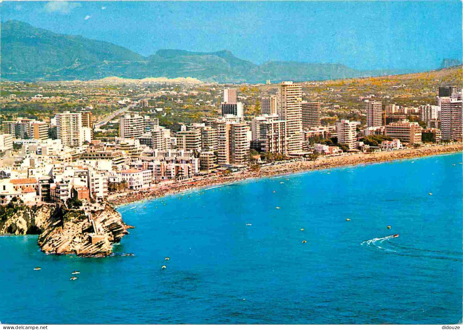 Carte Postale - Espagne - Espana - Comunidad Valenciana - Benidorm - Vista General - Vue Générale - immeubles - architec