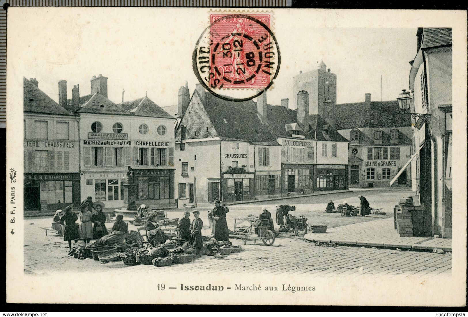 Carte Postale - France - Issoudun - Marché aux Légumes (CP28057OK)