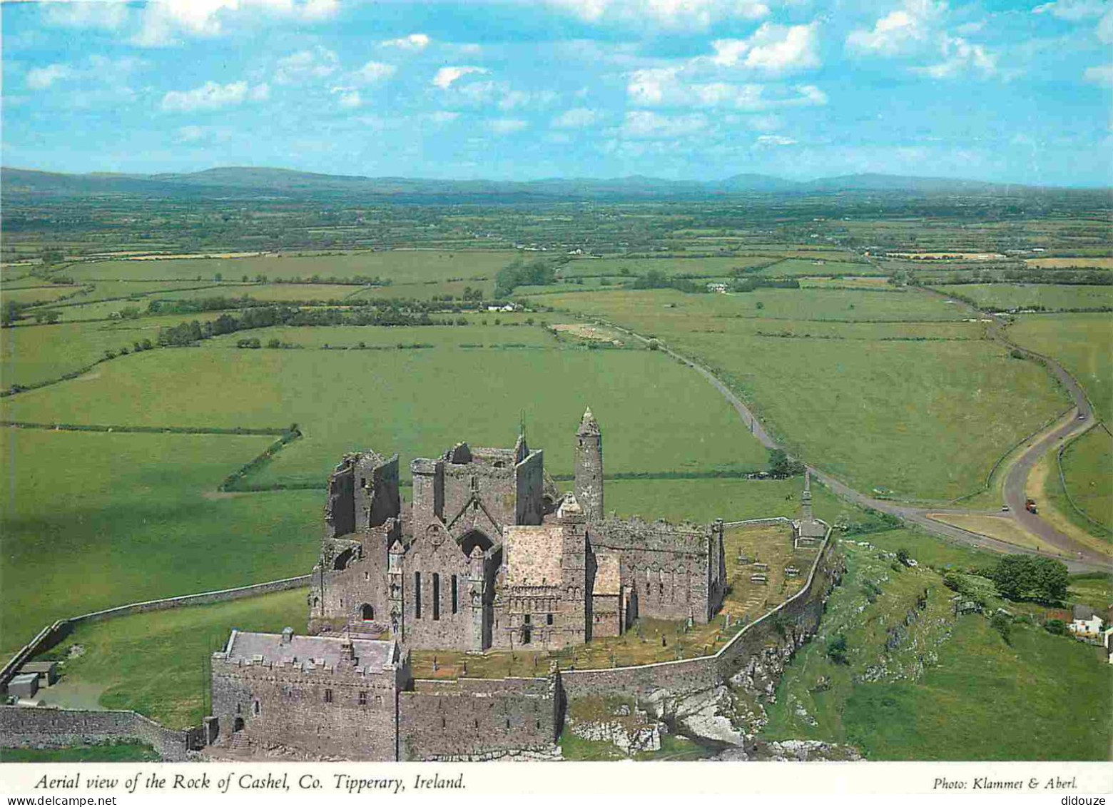 Carte Postale - Irlande - Tipperary - Aerial view of the Rock of Cashel - Chateaux - Vue aérienne - Ireland - Irlanda -