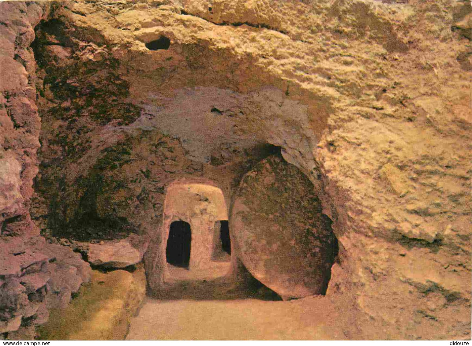 Carte Postale - Israël - Nazareth - Religieuses de nazareth tombeau et loculi - religious of nazareth tomb and loculi -