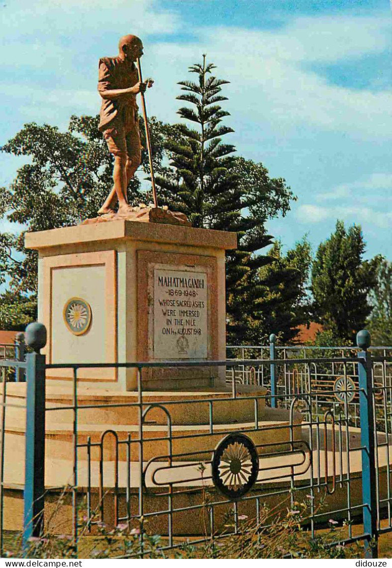 Carte Postale - Ouganda - Jinja - Mahatma Gandhi 1869-1948 whose sacred ashes were immersed in the Nile on 15th August 1