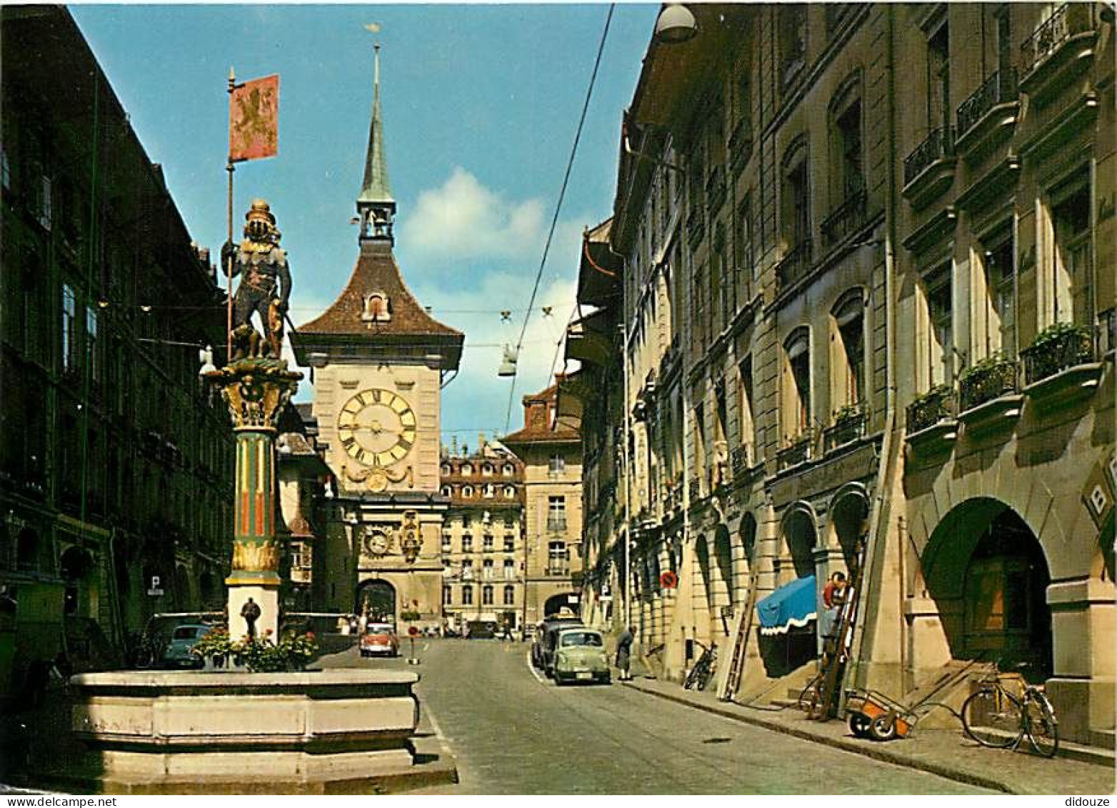 Carte Postale - Suisse - BE Berne - Berne - La Tour de l'horloge - Automobiles - CPM - Carte Neuve - Voir Scans Recto-Ve