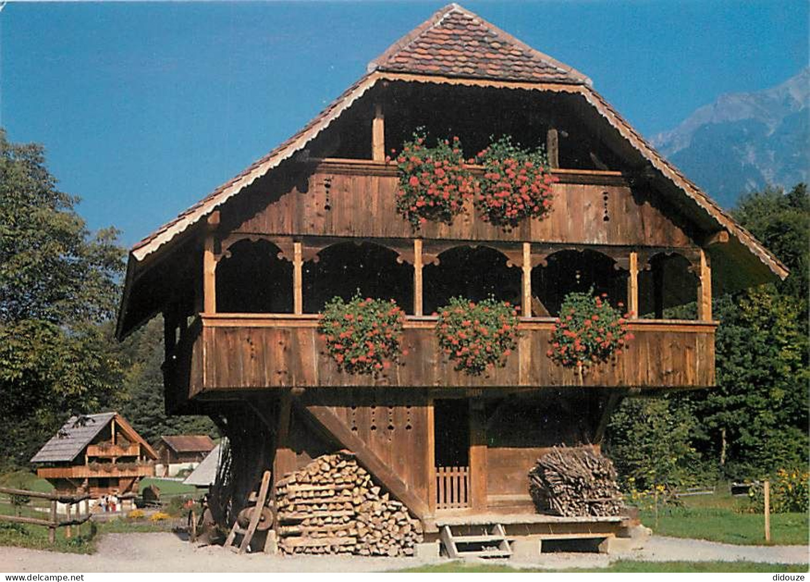 Carte Postale - Suisse - BE Berne - Freilichtmuseum Ballenberg - Speicher von Ostermundigen - Chalet - CPM - Carte Neuve