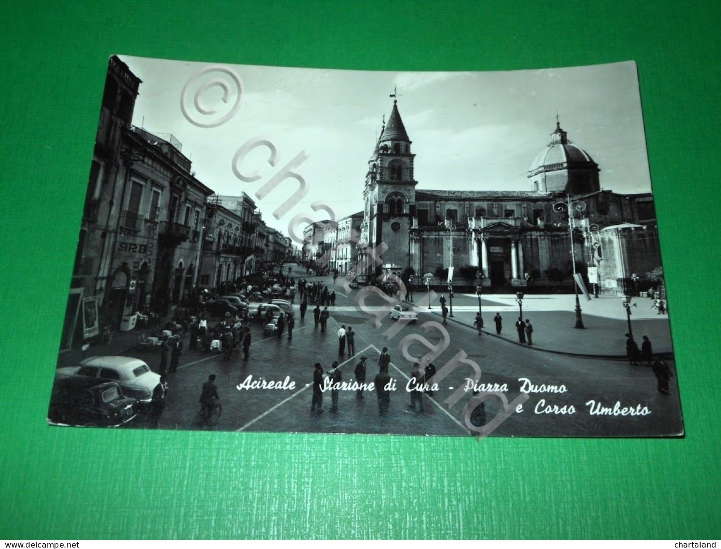 Cartolina Acireale - Piazza Duomo e Corso Umberto 1958