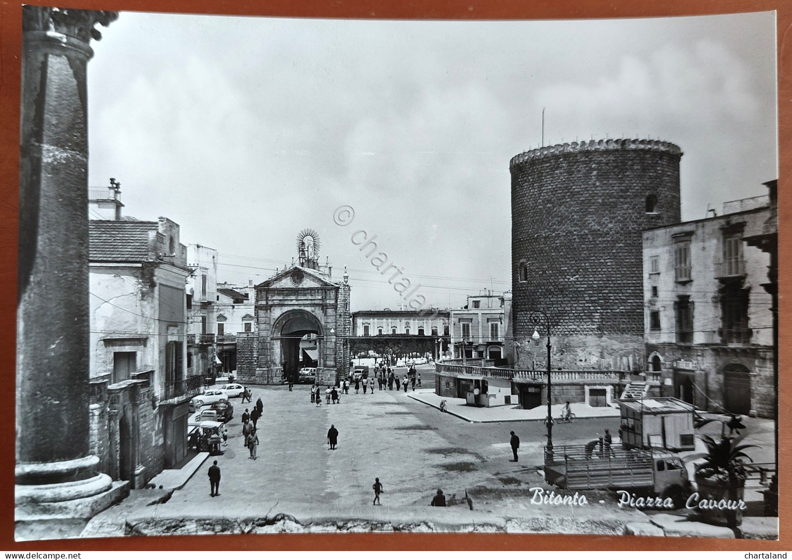 Cartolina Bitonto - Piazza Cavour - 1960 ca.