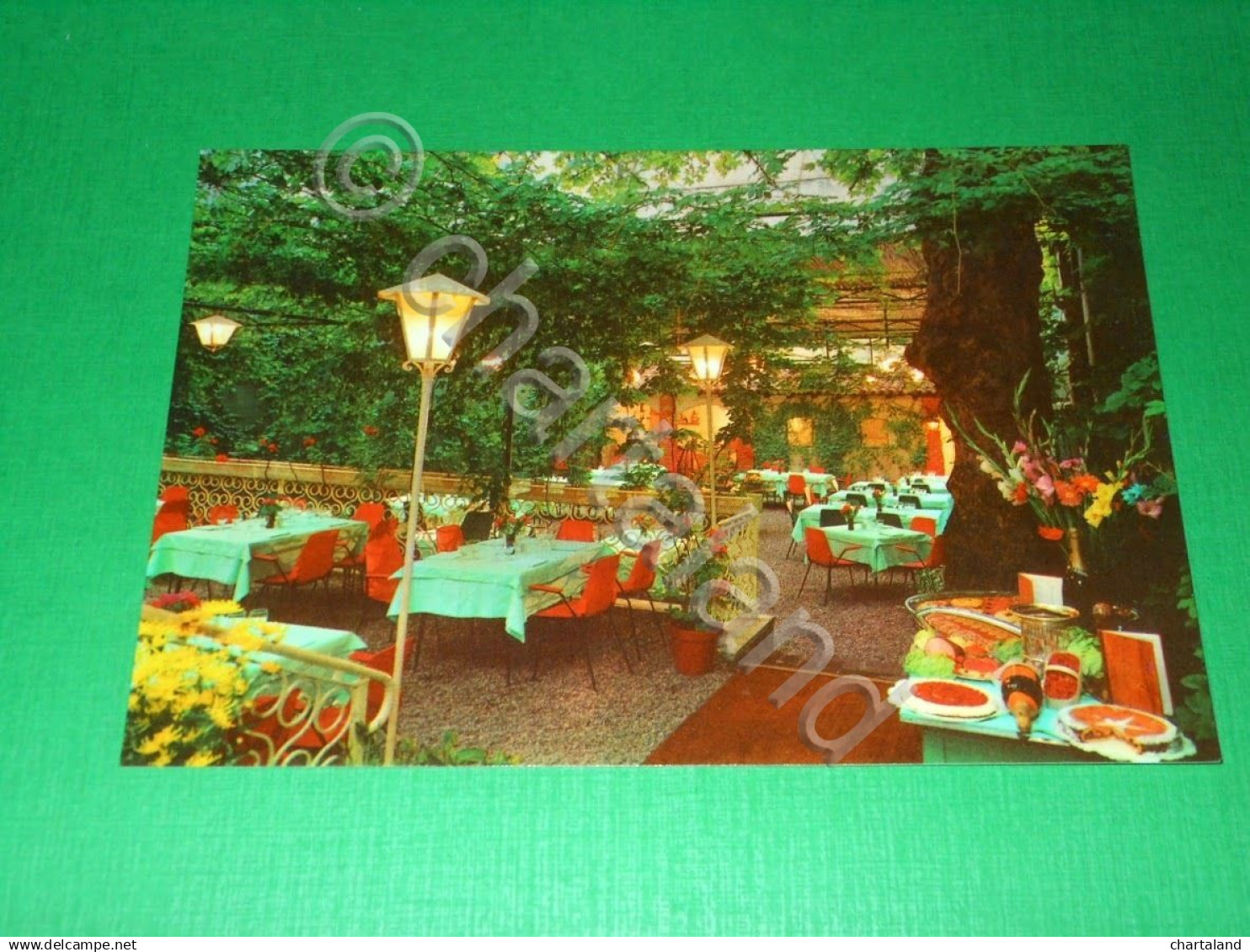 Cartolina Milano - Antica Trattoria delle Asse - Parte del giardino 1965 ca