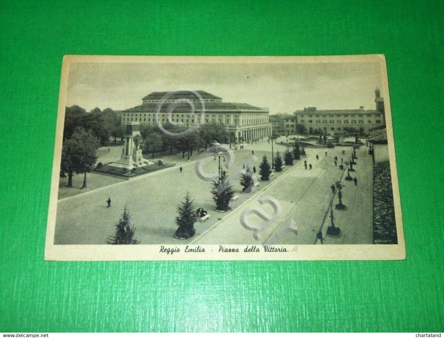 Cartolina Reggio Emilia - Piazza della Vittoria 1939