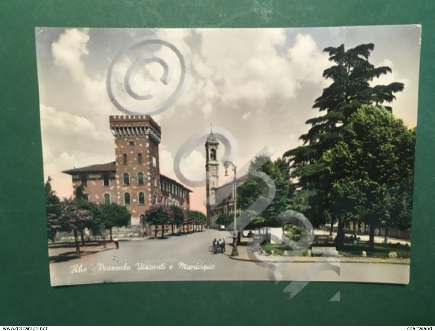 Cartolina Rho - Piazzale Visconti e Municipio - 1959