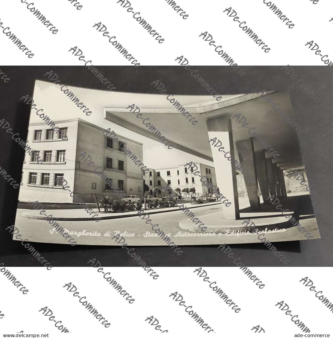 Cartolina S. Margherita di Belice - Stazione Autocorriere e Edificio Scolastico