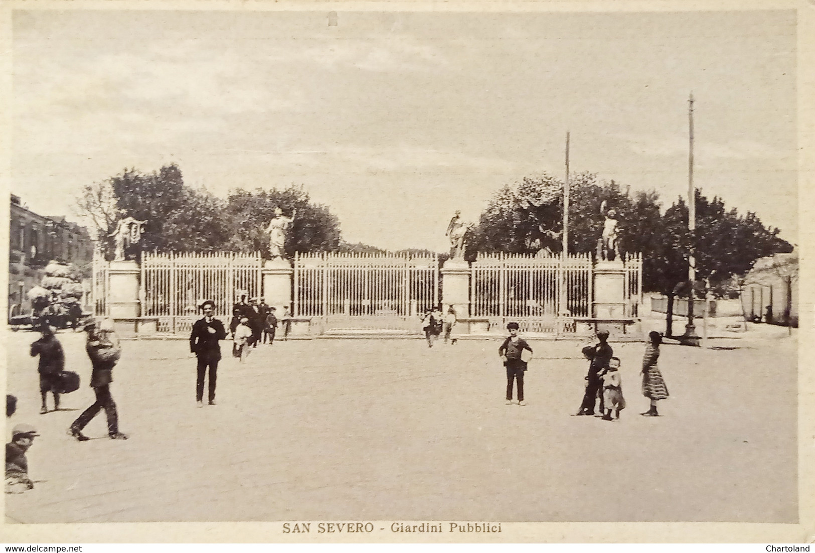 Cartolina - San Severo ( Foggia ) - Giardini Pubblici - 1933