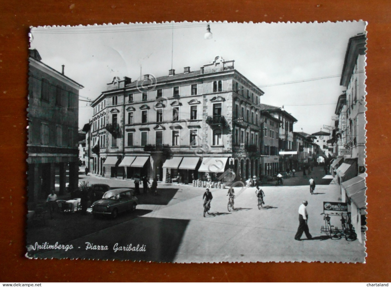 Cartolina Spilimbergo (Friuli Venezia Giulia) - Piazza Garibaldi - 1957