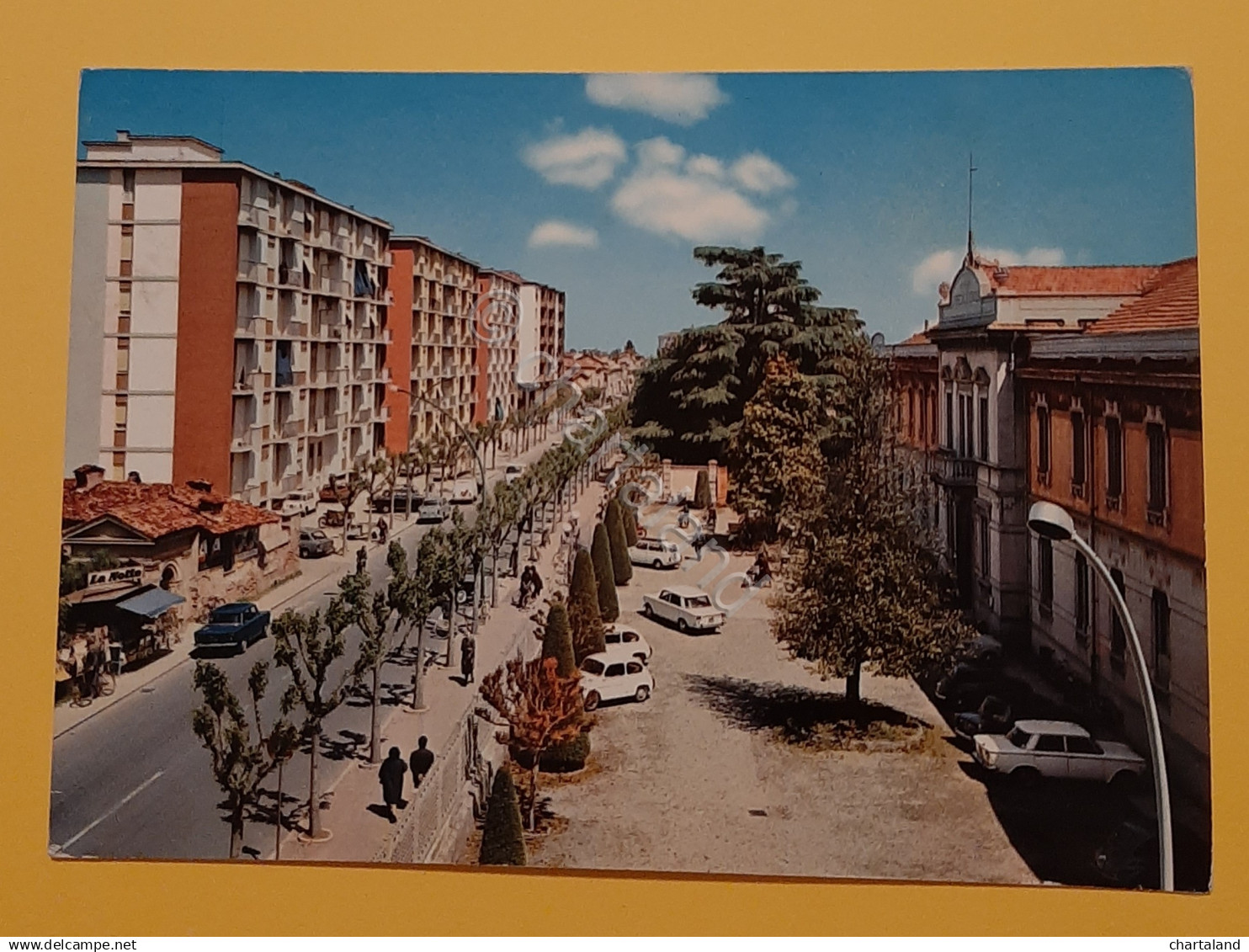 Cartolina Vigevano - Corso Milano - 1978