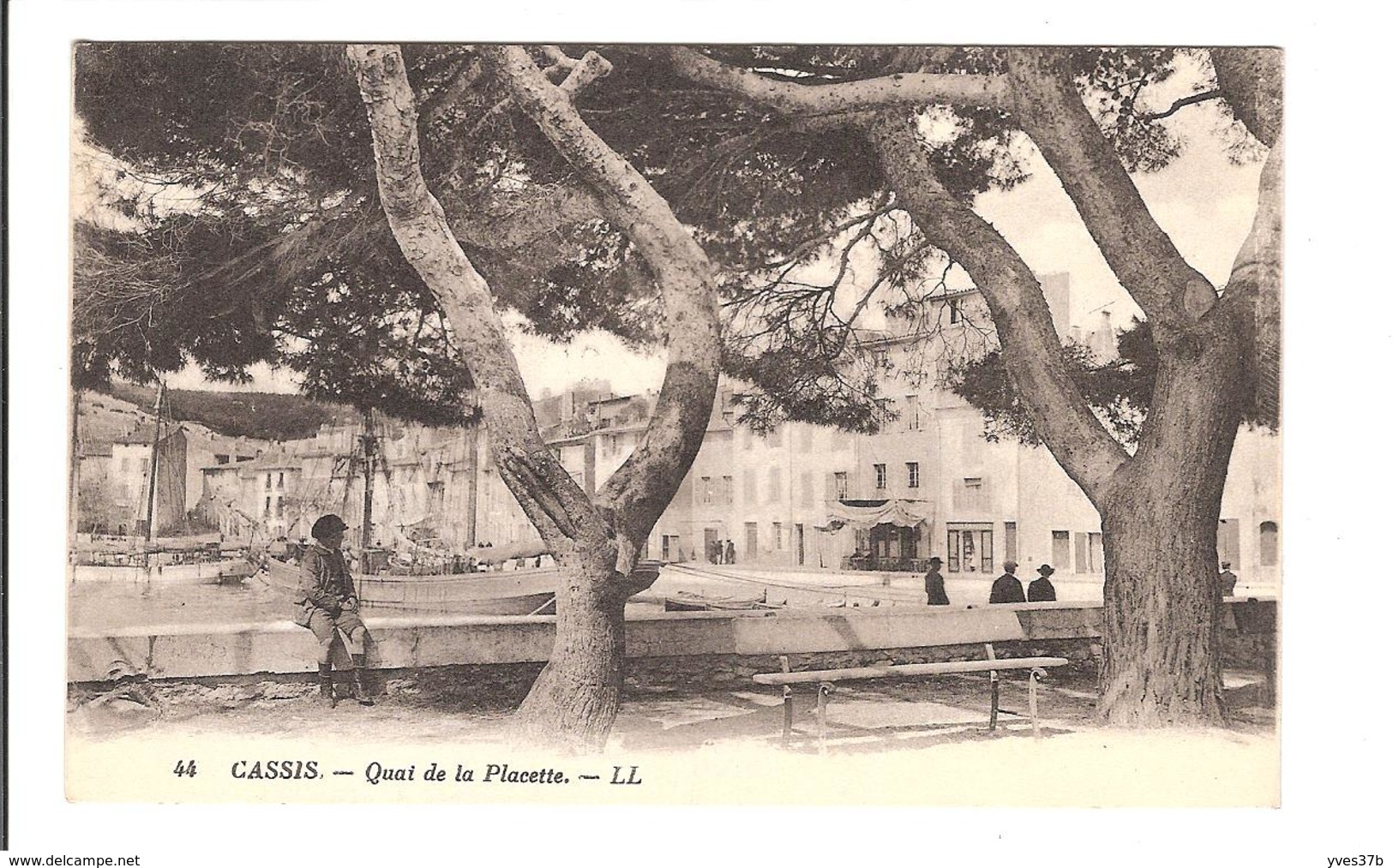 CASSIS - QUAI DE LA PLACETTE