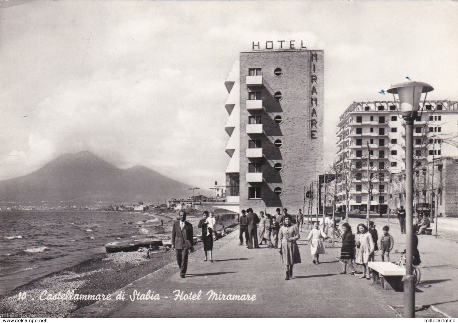 # CASTELLAMMARE DI STABIA: HOTEL MIRAMARE