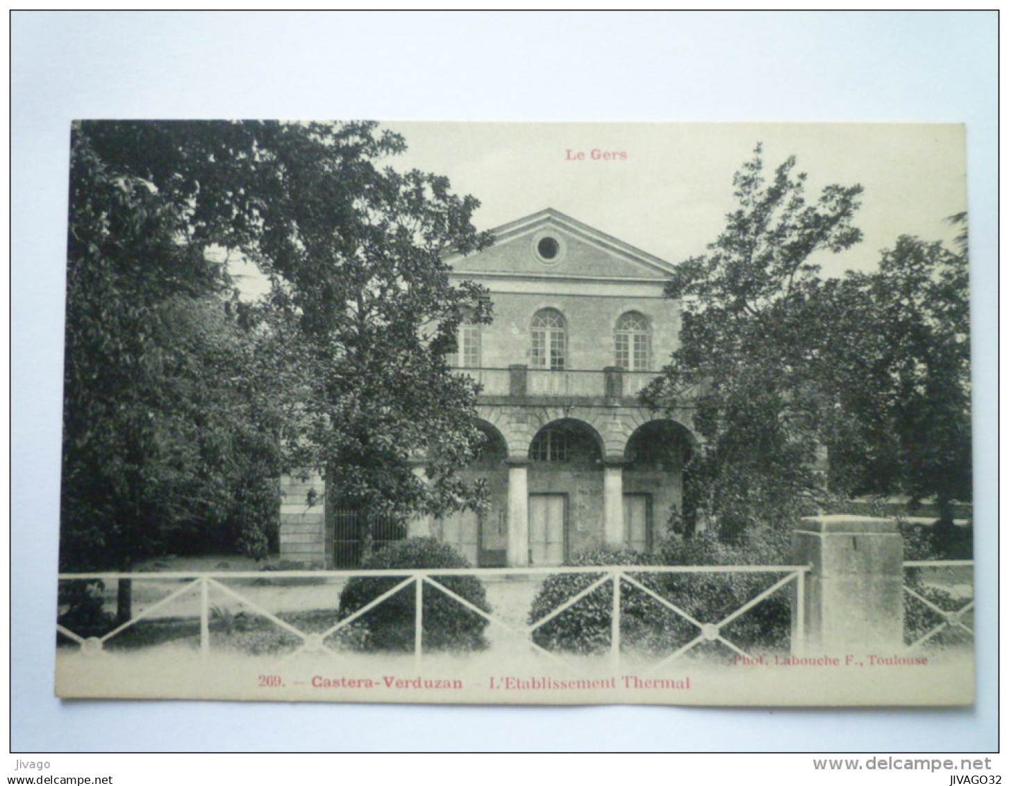 CASTERA-VERDUZAN  (Gers)  :  L'Etablissement  THERMAL