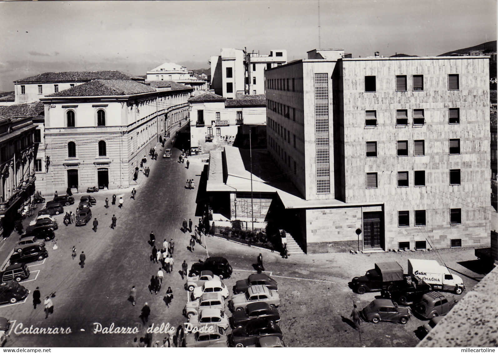 #CATANZARO: PALAZZO DELLE POSTE