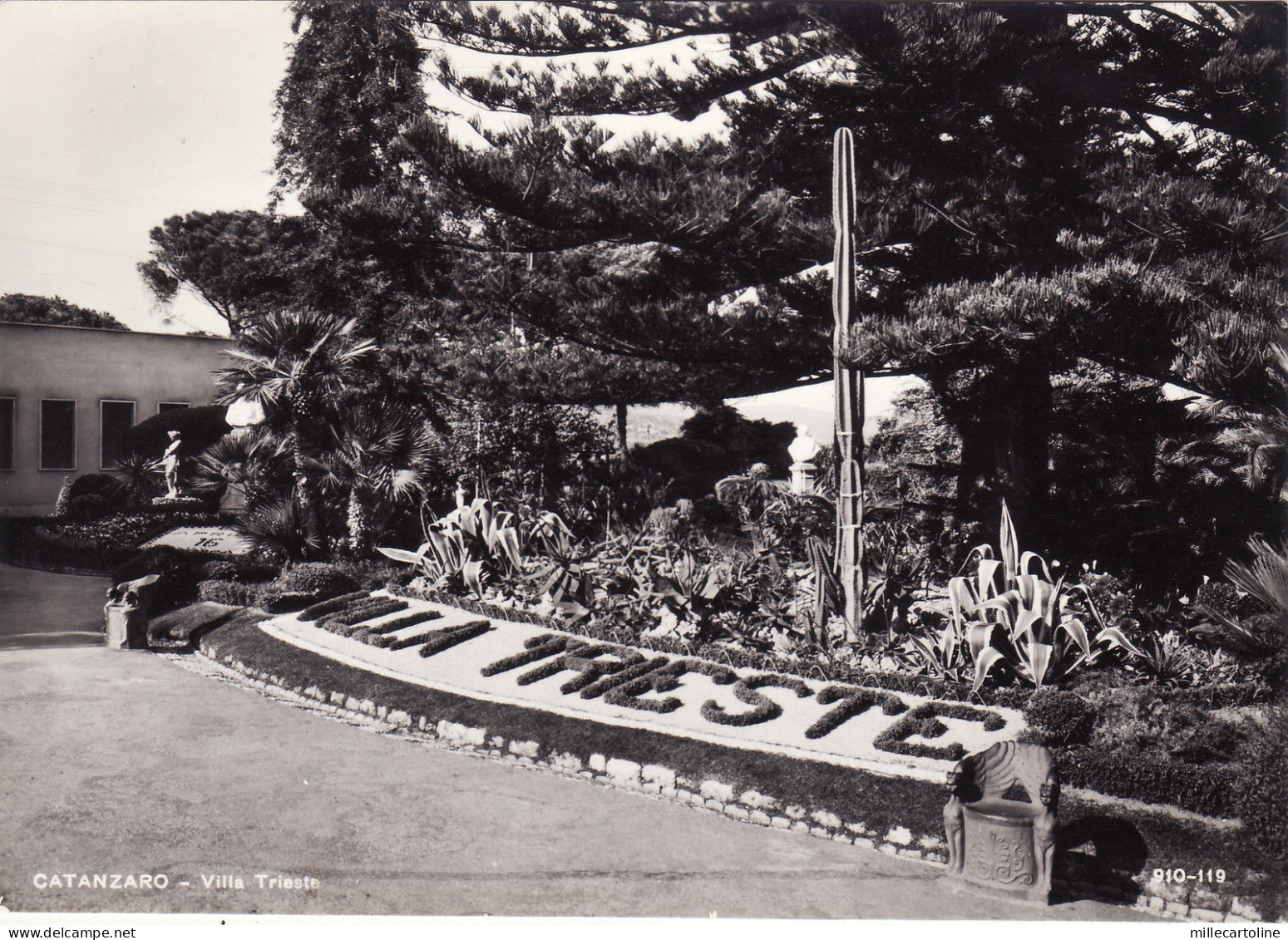 #CATANZARO: VILLA TRIESTE