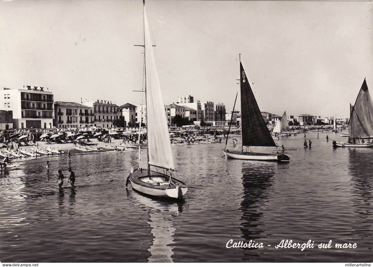 #CATTOLICA: ALBERGHI SUL MARE