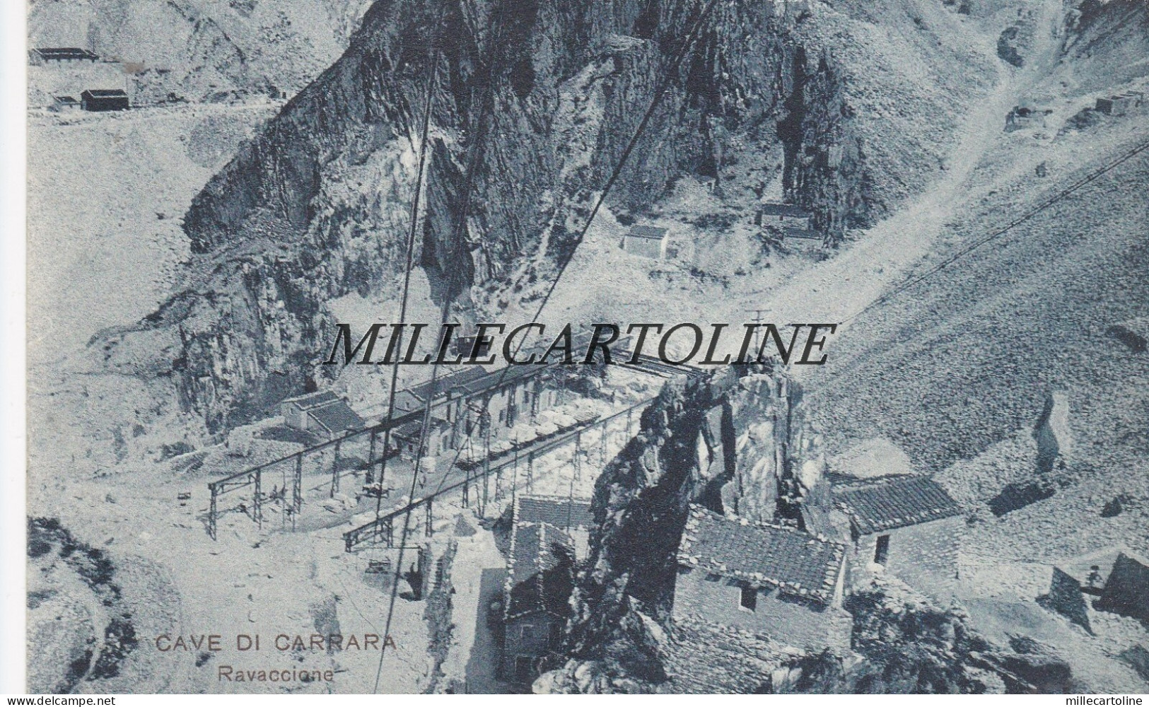 CAVE DI CARRARA:  Ravaccione