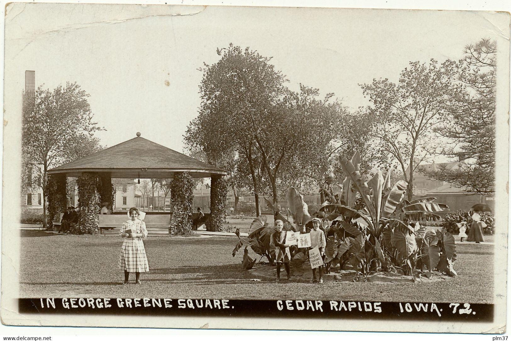 CEDAR RAPIDS, IA - In George Greene Square - Real photo