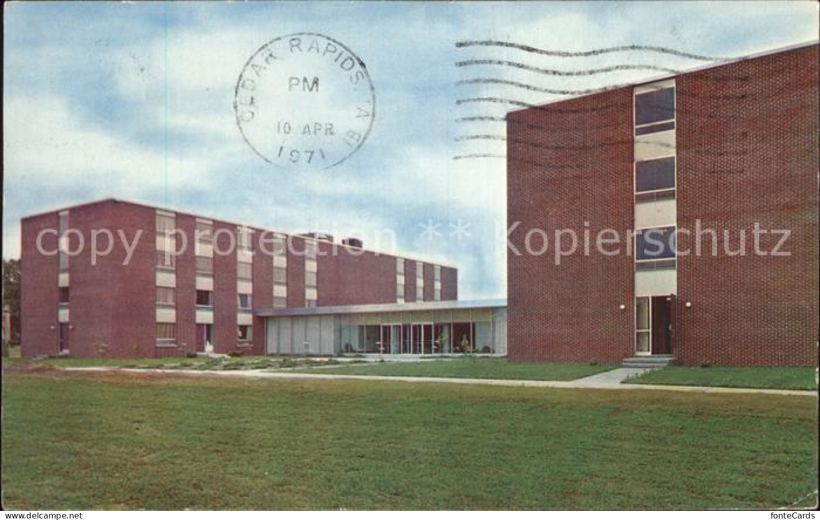Cedar Rapids Iowa Freshmens Residence Hall COE College