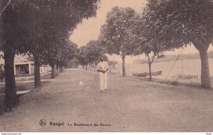 REPUBLIQUE CENTRAFRICAINE(BANGUI) ARBRE