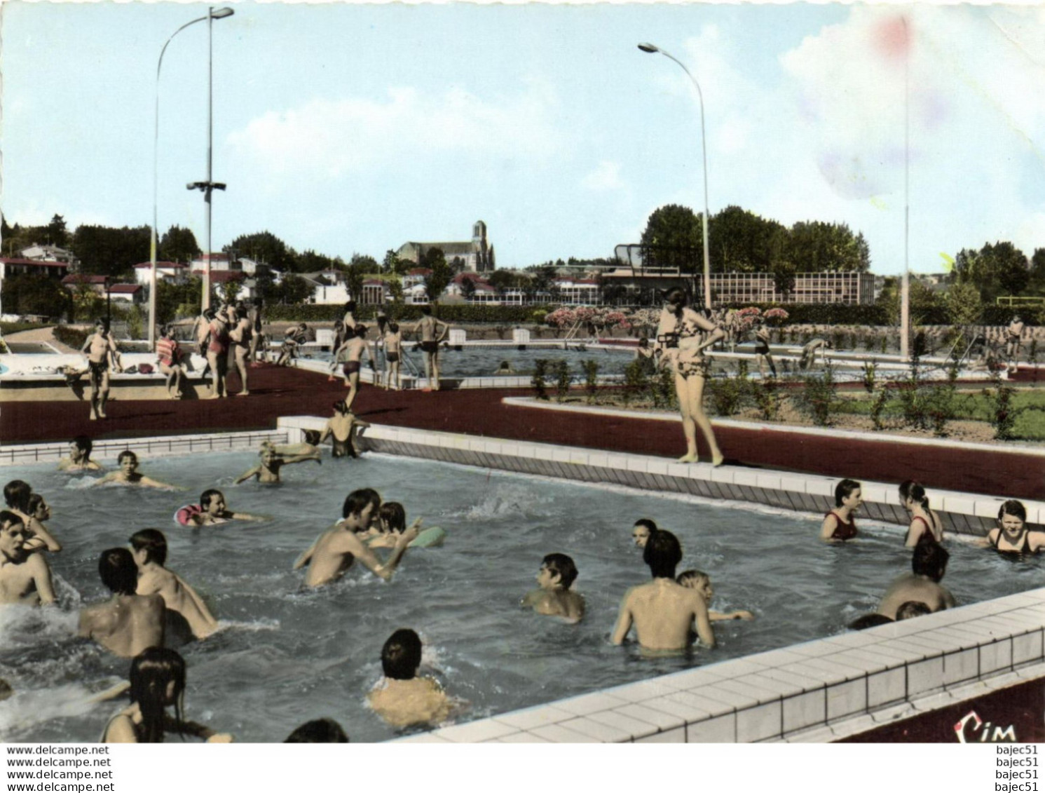 Cerizay - la piscine