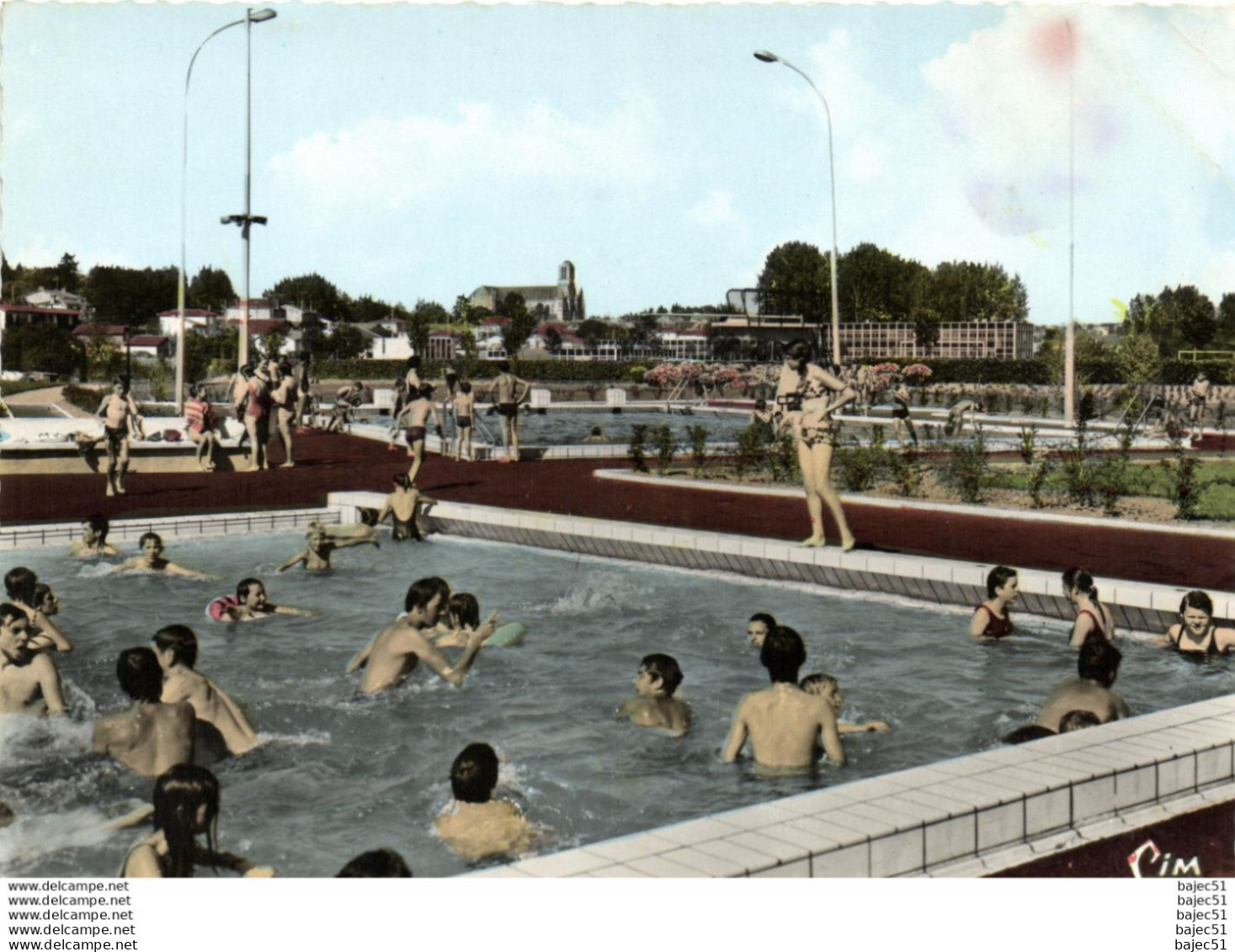 Cerizay - la piscine