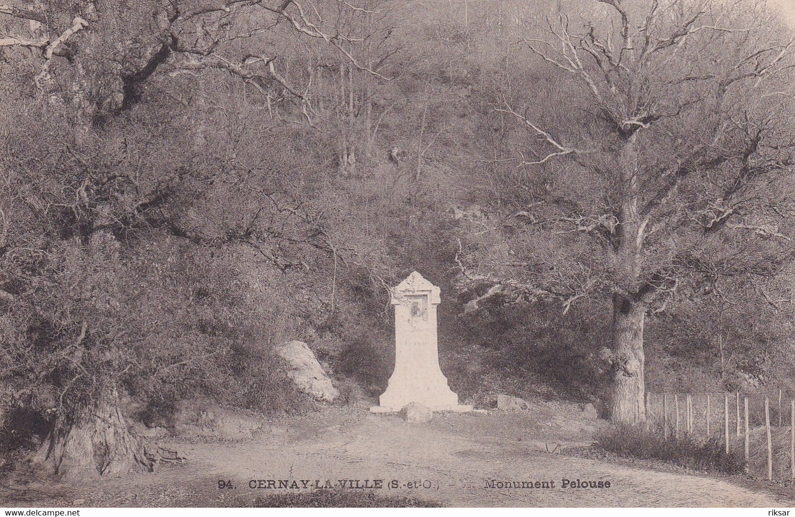 CERNAY LA VILLE(ARBRE)