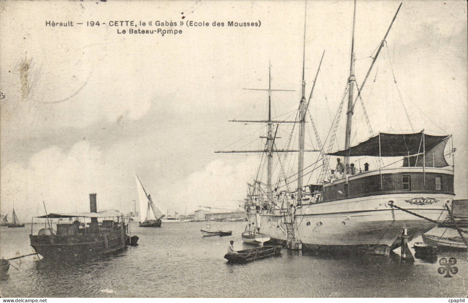 Cette Sete CPA Le Gabes (ecole des mousses) Le bateau pompe