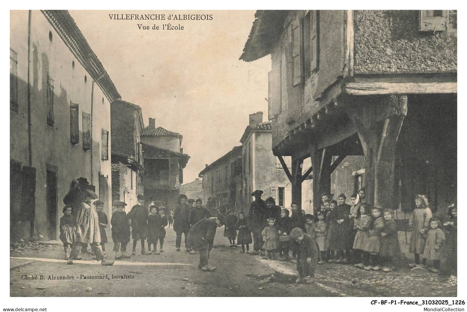 CF-BFP1-0614-81 - VILLEFRANCHE-d'ALBIGEOIS - Vue de l'école