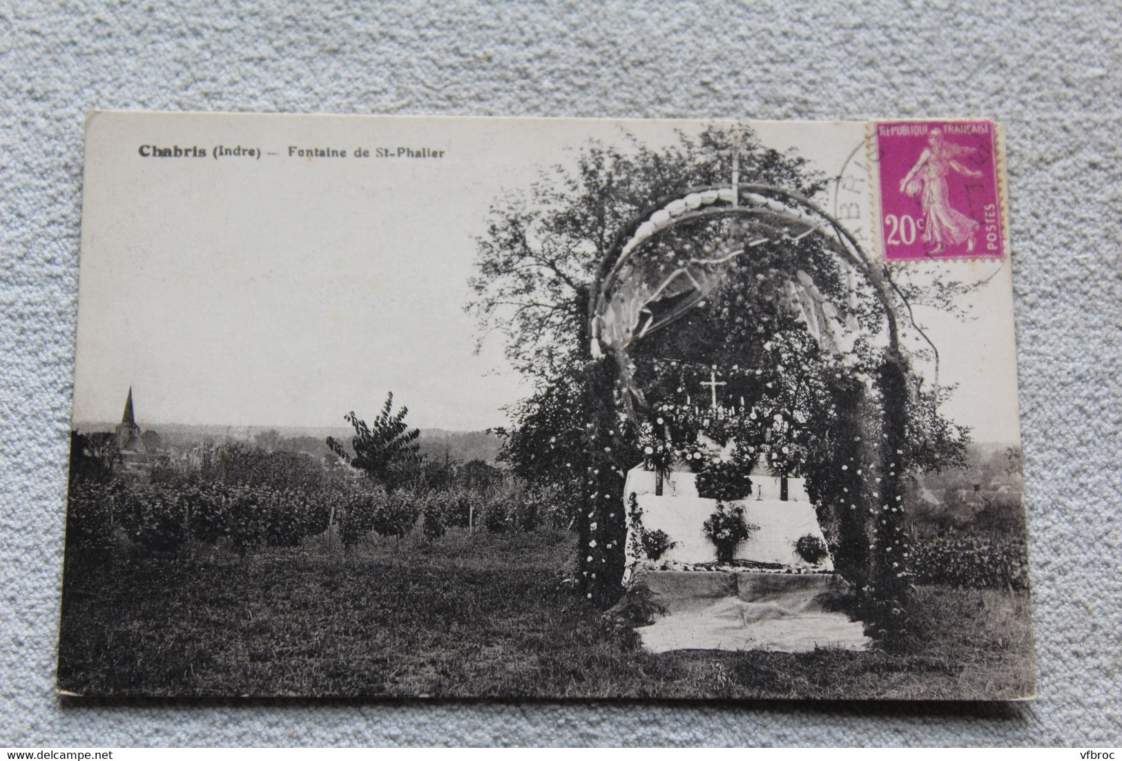 Chabris, fontaine de saint Phalier, Indre 36