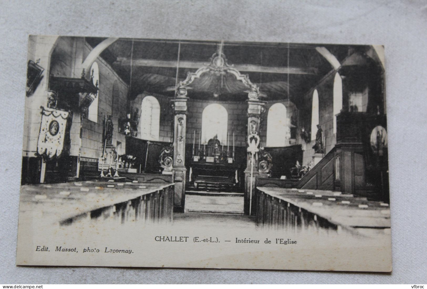 Challet, intérieur de l'église, Eure et Loir 28