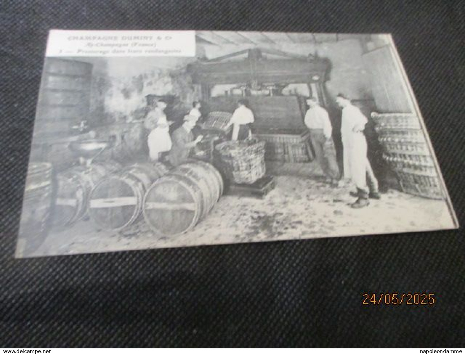Champagne Duminy & Co, Ay en Champagne, nr 3