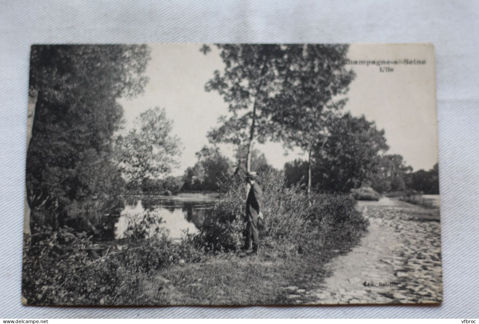 Champagne sur Seine, l'ile, Seine et Marne 77