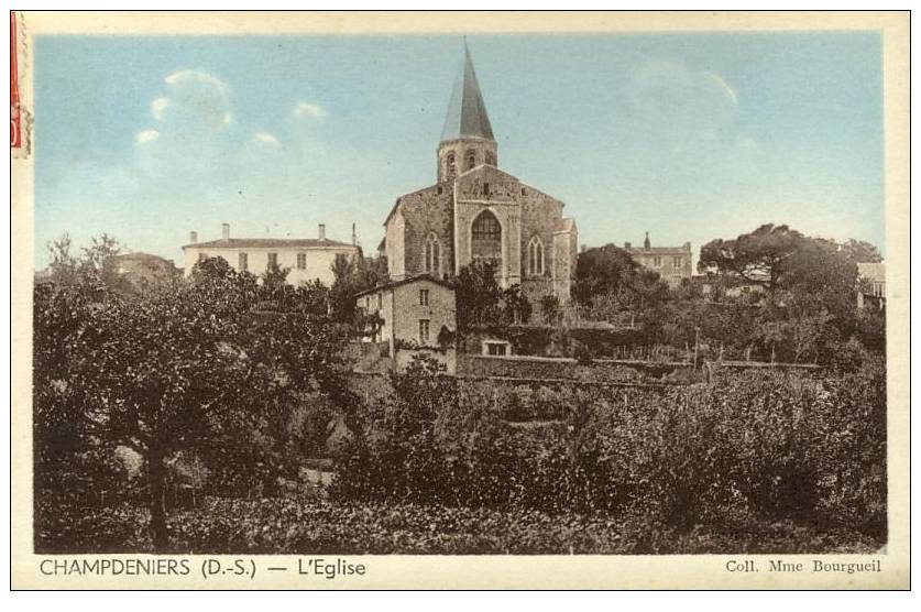 CHAMPDENIERS 79 - L'Eglise