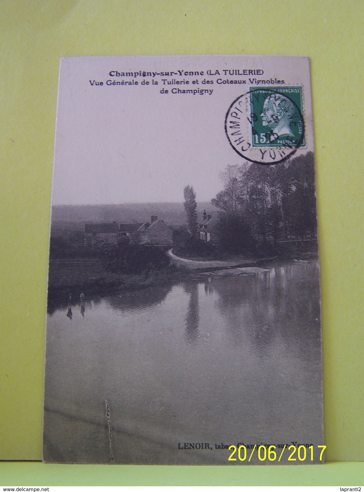 CHAMPIGNY (YONNE) LES METIERS. LES USINES. VUE GENERALE DE LA TUILERIE ET DES COTEAUX VIGNOBLES DE CHAMPIGNY.