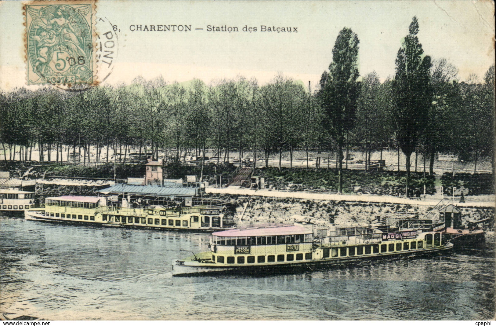 Charenton le Pont CPA Stattion des carrieres