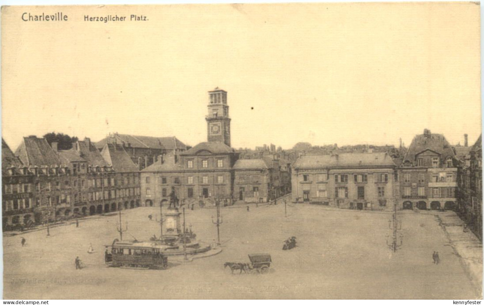 Charleville - Herzoglicher Platz