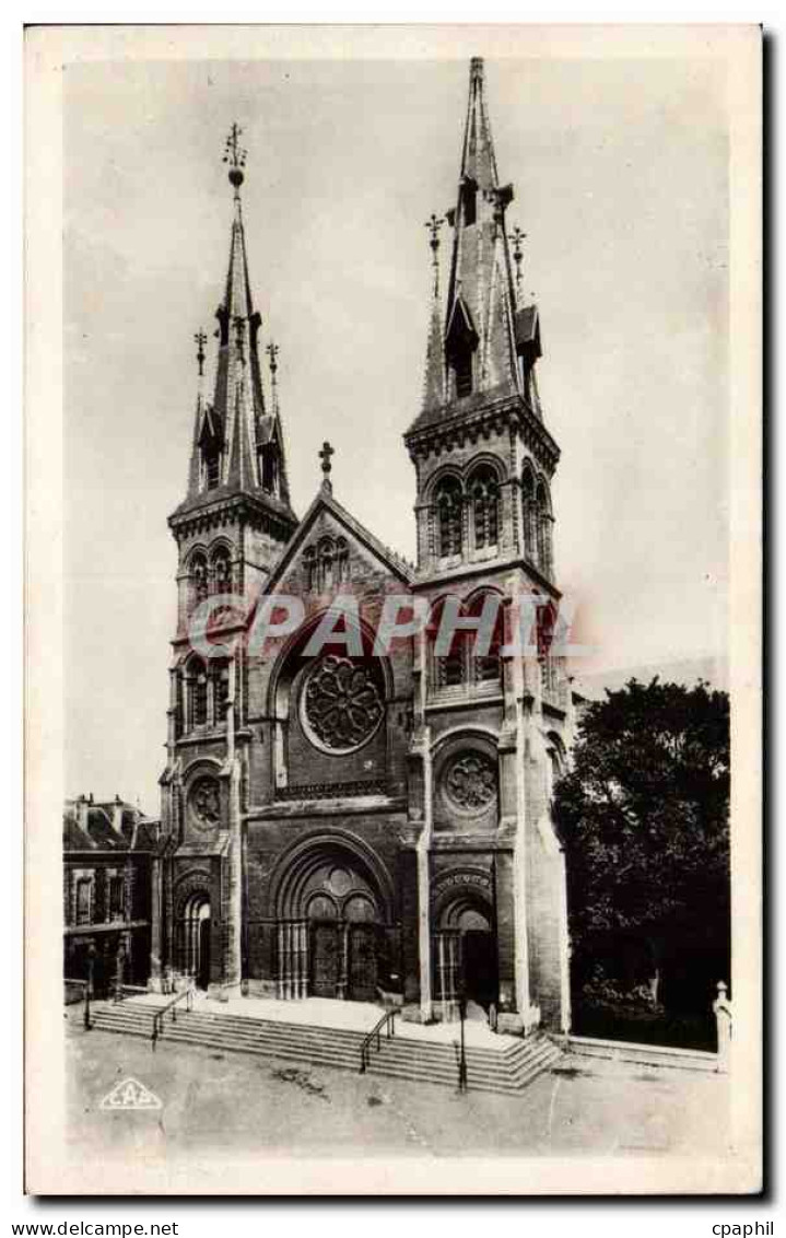 Charleville - L'Eglise - CPA