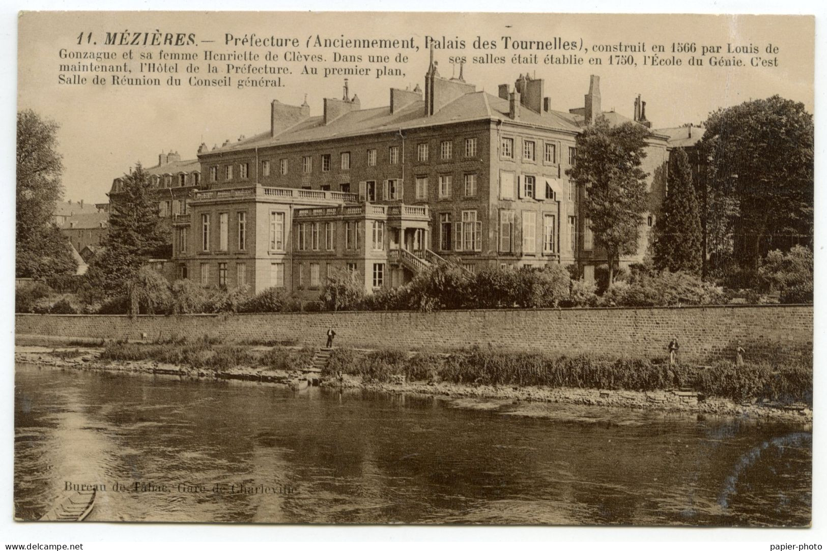 Charleville-Mézières. Préfecture.