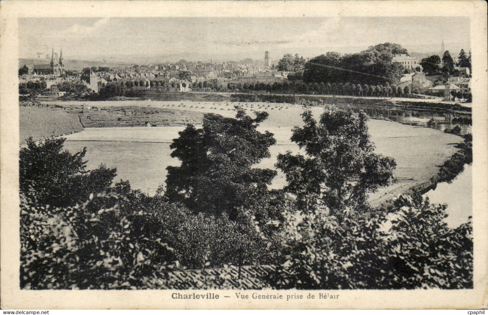 Charleville - Vue Generale - CPA