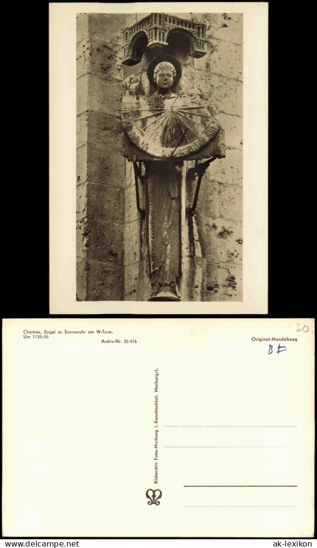 Chartres Kathedrale von Chartres Engel m. Sonnenuhr am W-Turm 1950