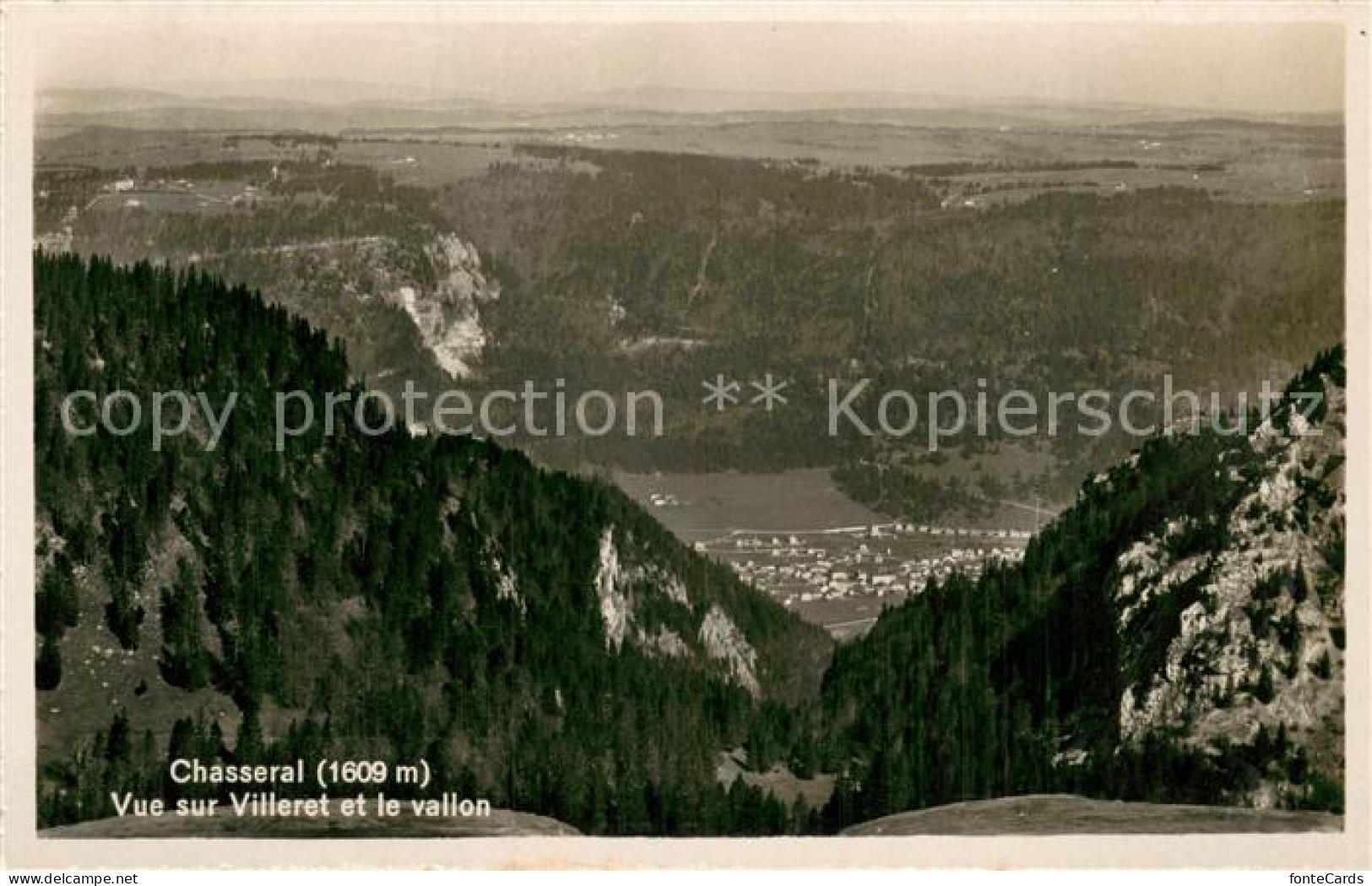 Chasseral BE Vue sur Villeret et le vallon Hotel Chasseral