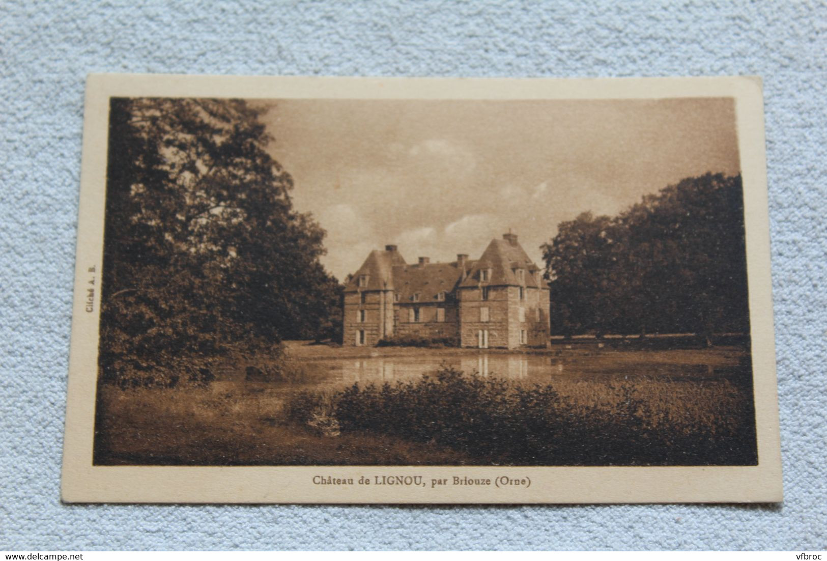 château de Lignou, par Briouze, Orne 61