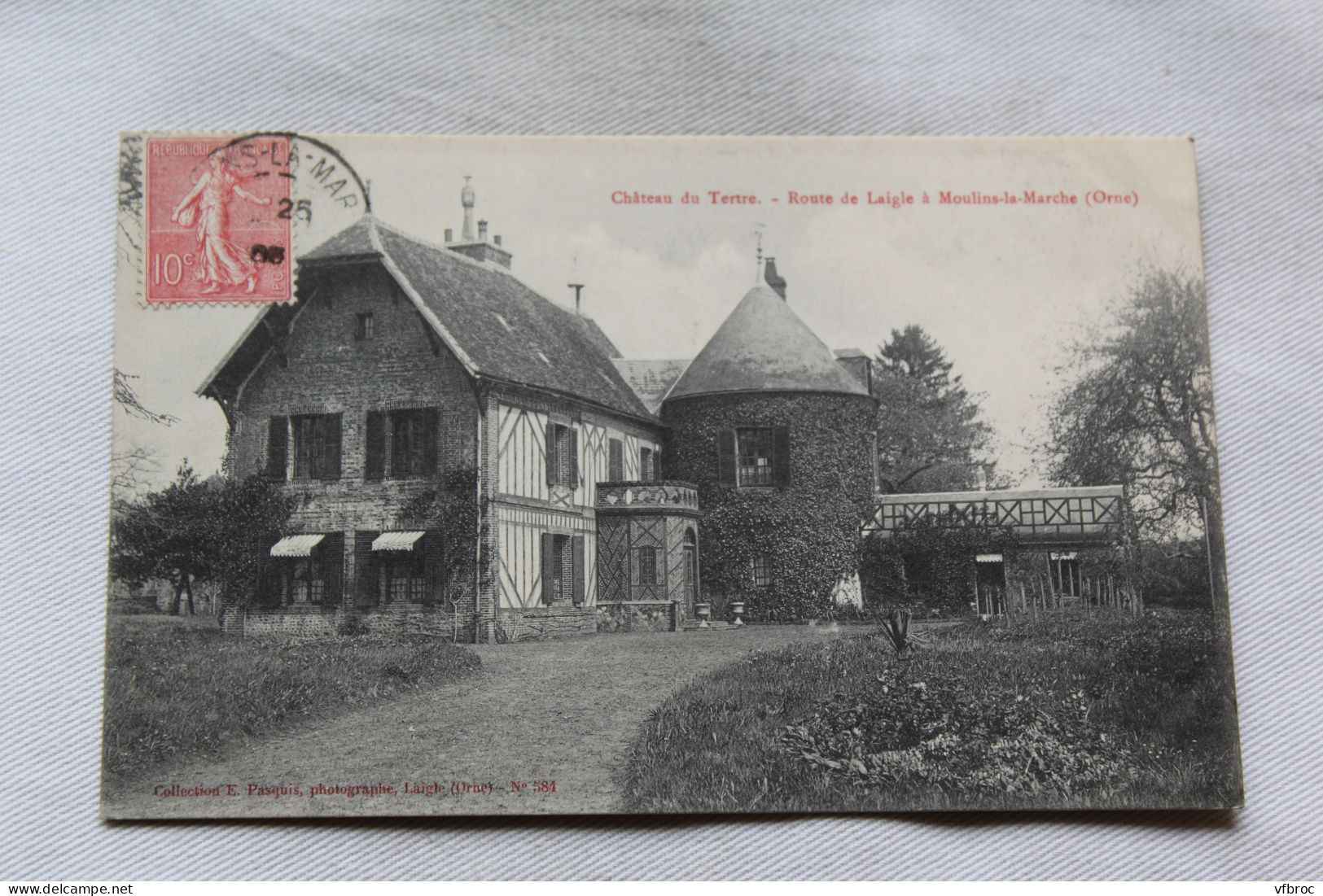 château du Tertre, route de Laigle à Moulins la Marche, Orne 61