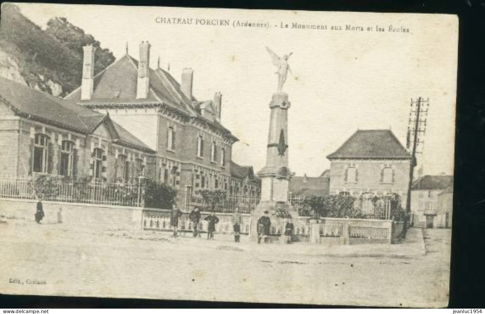 CHATEAU PORCIEN MONUMENT