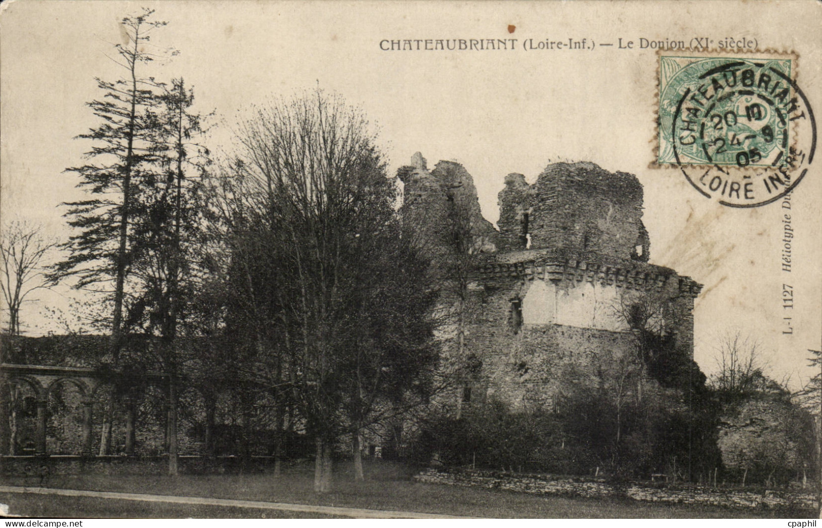 Chateaubriant CPA Le donjon (11eme)